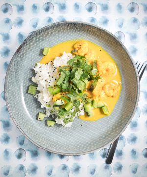 turmeric kurkuma prawns coconut milk